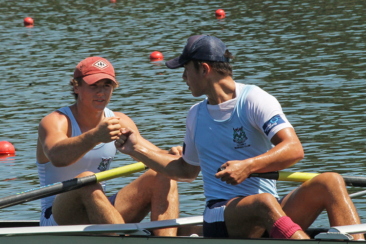 Rowing Buds