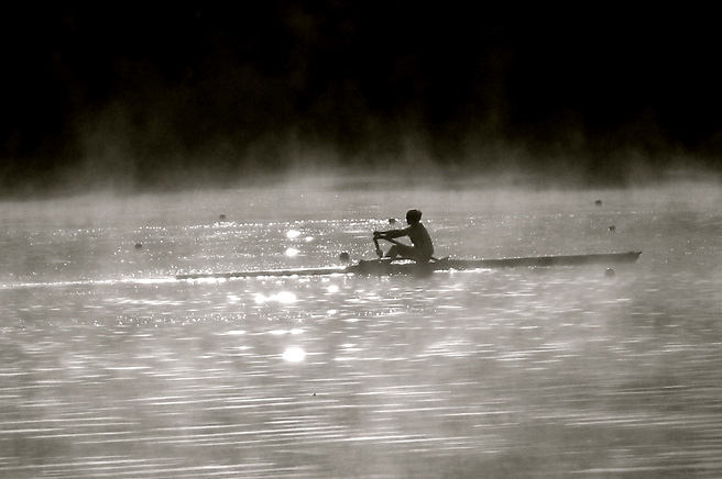 Black and White Sculler