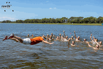 O'Neill with belly flop - Click for full-size image!