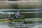 Men's 1x - rounded back, catch position - Click for full-size image!