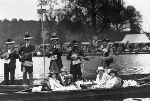 July 1923.  A concert party entertain a group of ladies on their riverboat on the first day of Henley Regatta. Courtesy of HRR - Click for full-size image!